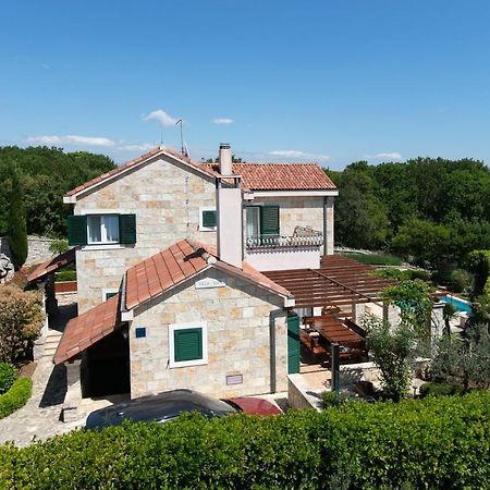 Villa Luci Pučišća Kültér fotó