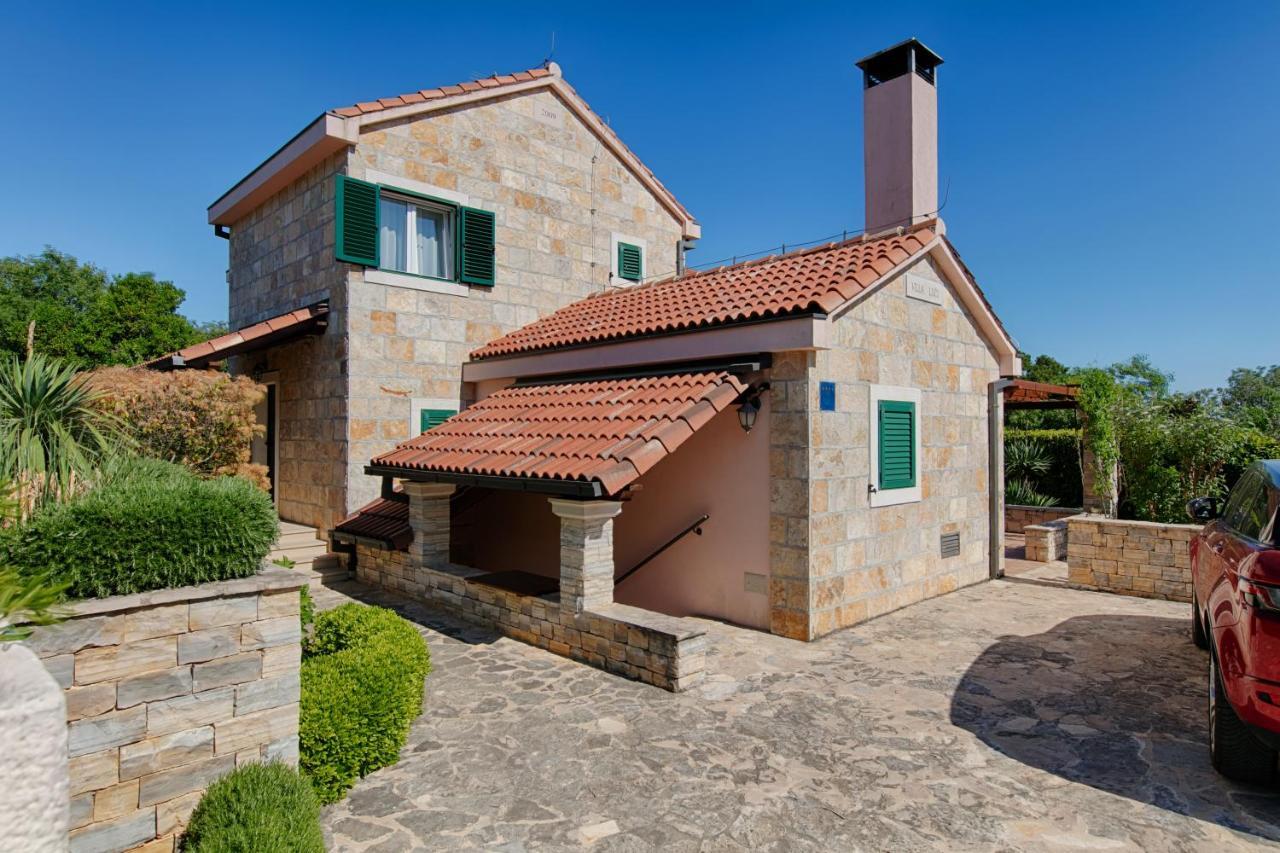 Villa Luci Pučišća Kültér fotó
