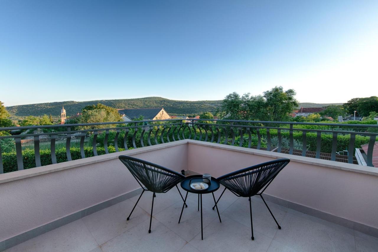 Villa Luci Pučišća Kültér fotó